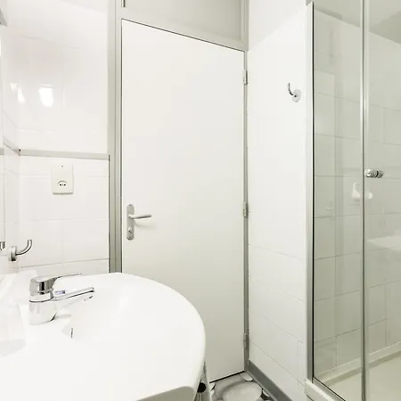 Ibis Budget Pau 2* Lescar