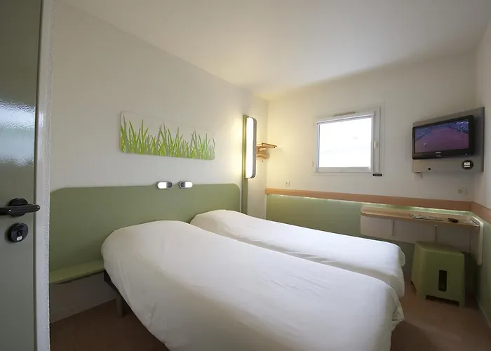 Hotel Ibis Budget Pau 2*