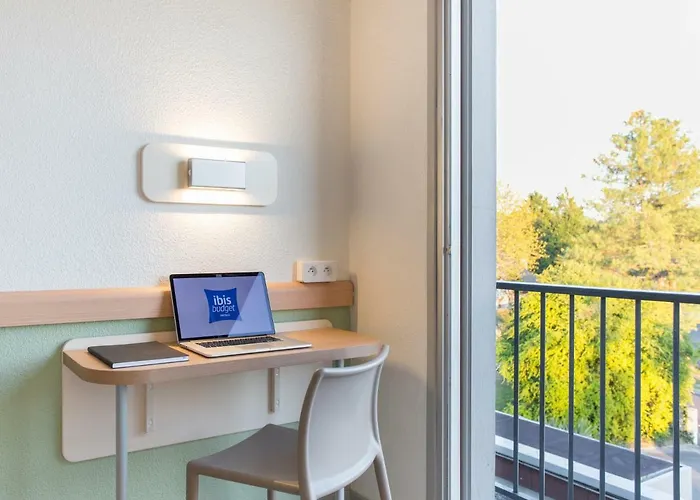 Hotel Ibis Budget Pau 2*