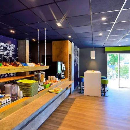 Hotel Ibis Budget Pau 2*