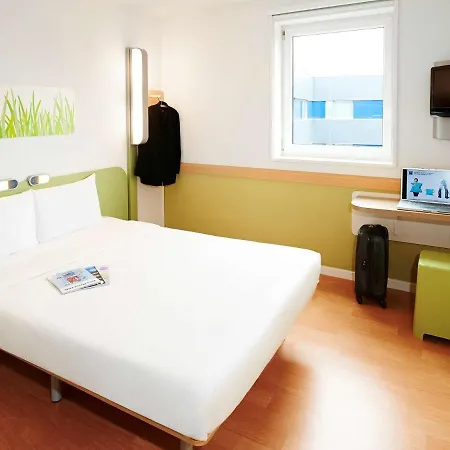 Ibis Budget Pau Hotel 2*
